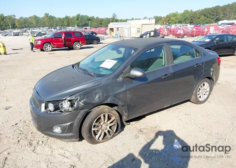 2013 Chevrolet Sonic Lt Auto z USA, uszkodzony, nr VIN 1G1JC5SH7D4172092